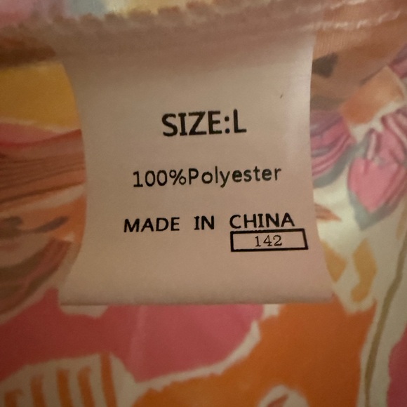 Floral Multicolor Top- L - Picture 6 of 6